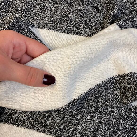 Lisa Todd Off White, Gray and Red Striped Sweater Size XS Minimal, Casual - Picture 7 of 8